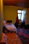  une des deux chambres
